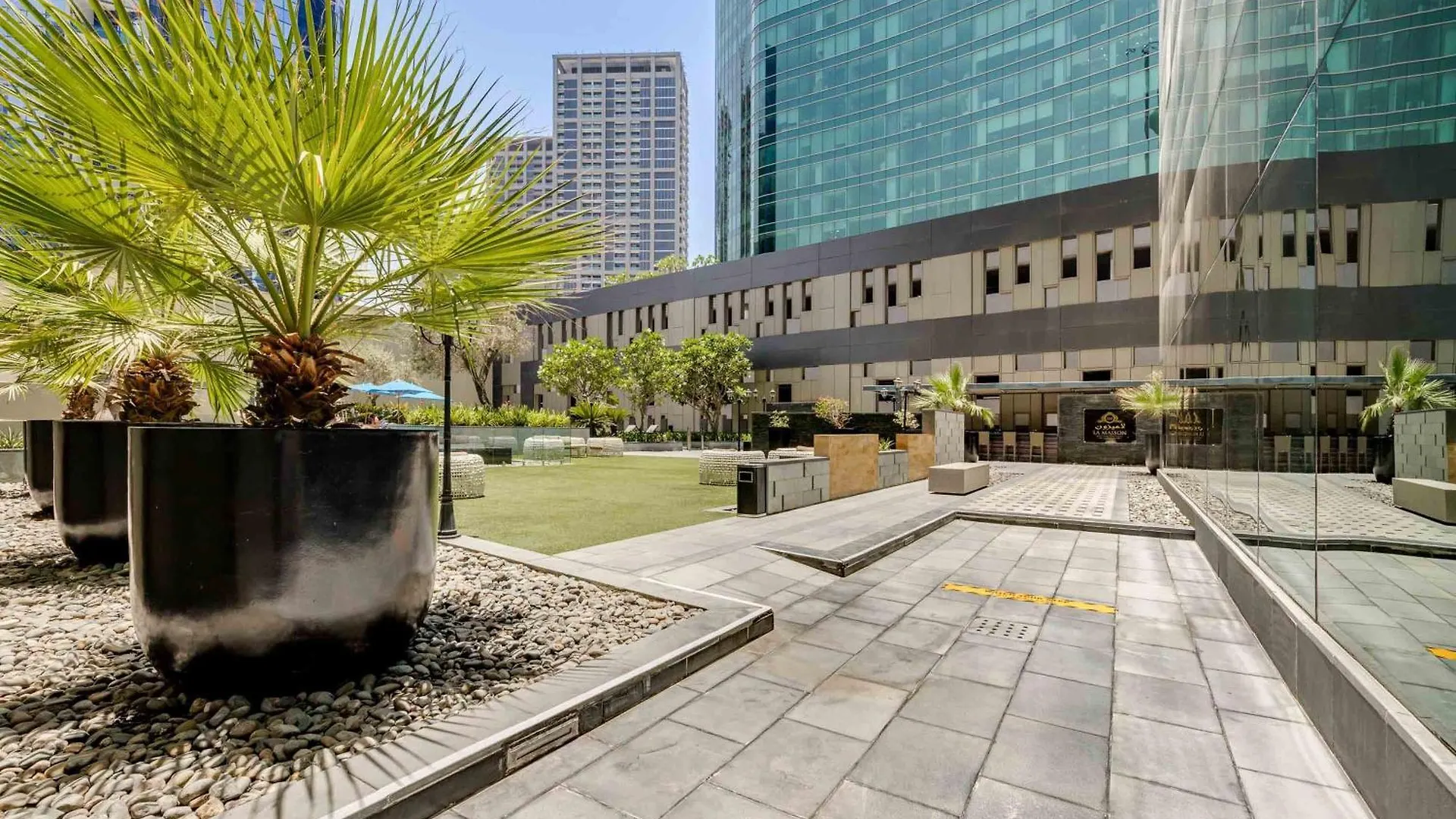 Knokey Cozy Studio Apartments In Business Bay Dubaj
